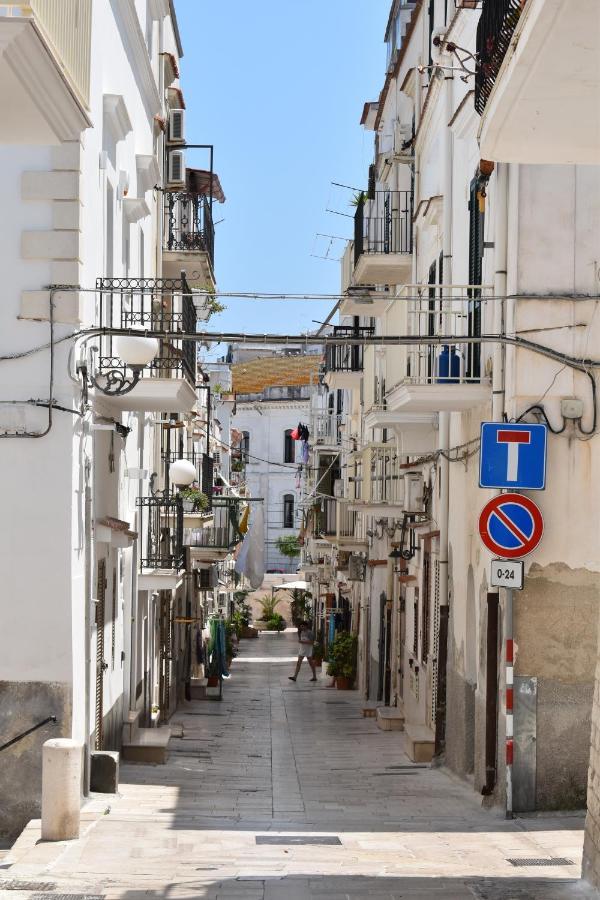 Hotel Borgottocento Vieste Exterior foto