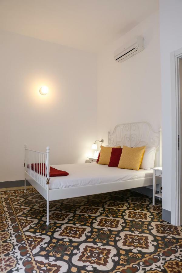 Hotel Borgottocento Vieste Exterior foto